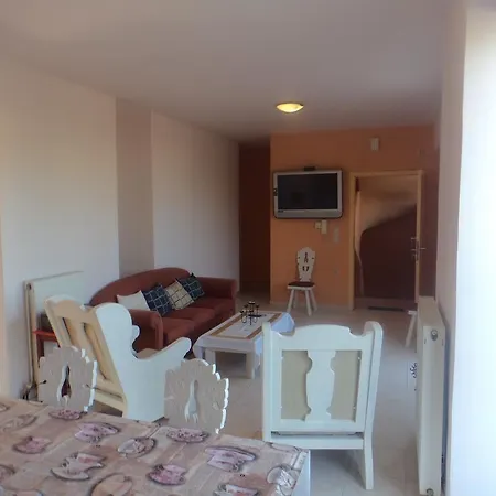 Alexandra's Holiday House Ханья